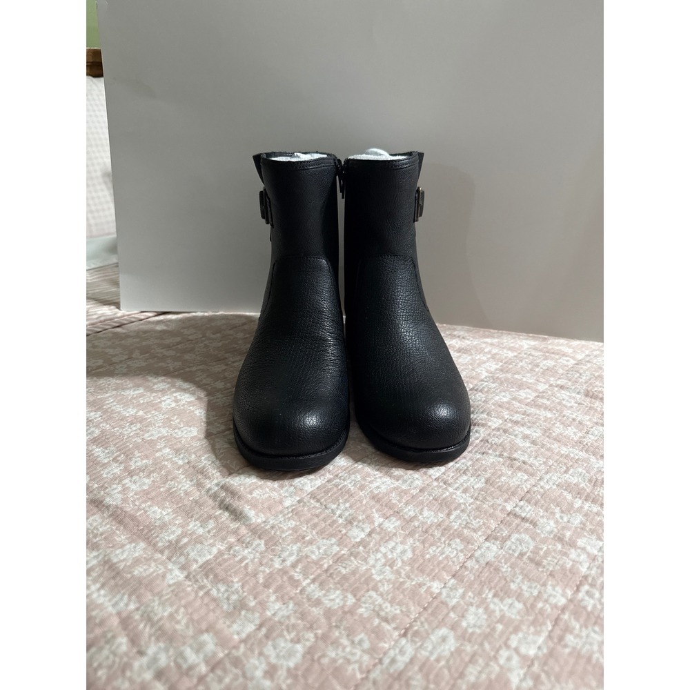 Vionic Womens Jill Black Pebbled Leather Ankle Boots Buckle Zip Lug Sole 7 Wide - Picture 2 of 6